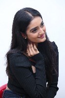 Hrithika Srinivas New Pictures